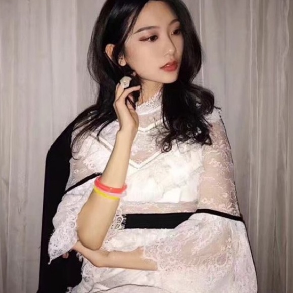 Self-Portrait White Fine Lace Mini Dress Size 2 - Picture 9 of 14